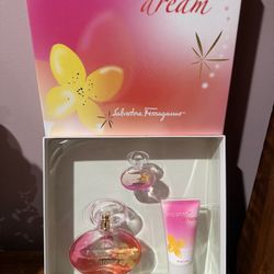 Women’s Perfume Set, Salvatore Ferraganno, “incanto Dream”, $85 Or Best Offer 