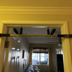 Doorway Pullup Bar