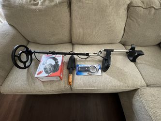 Metal Detector With Accessories