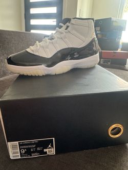 Jordan 11 retro DMP gratitude size 9.5