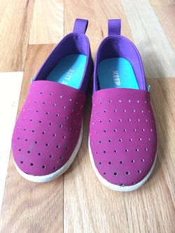 Kids Shoes Native Size: 10