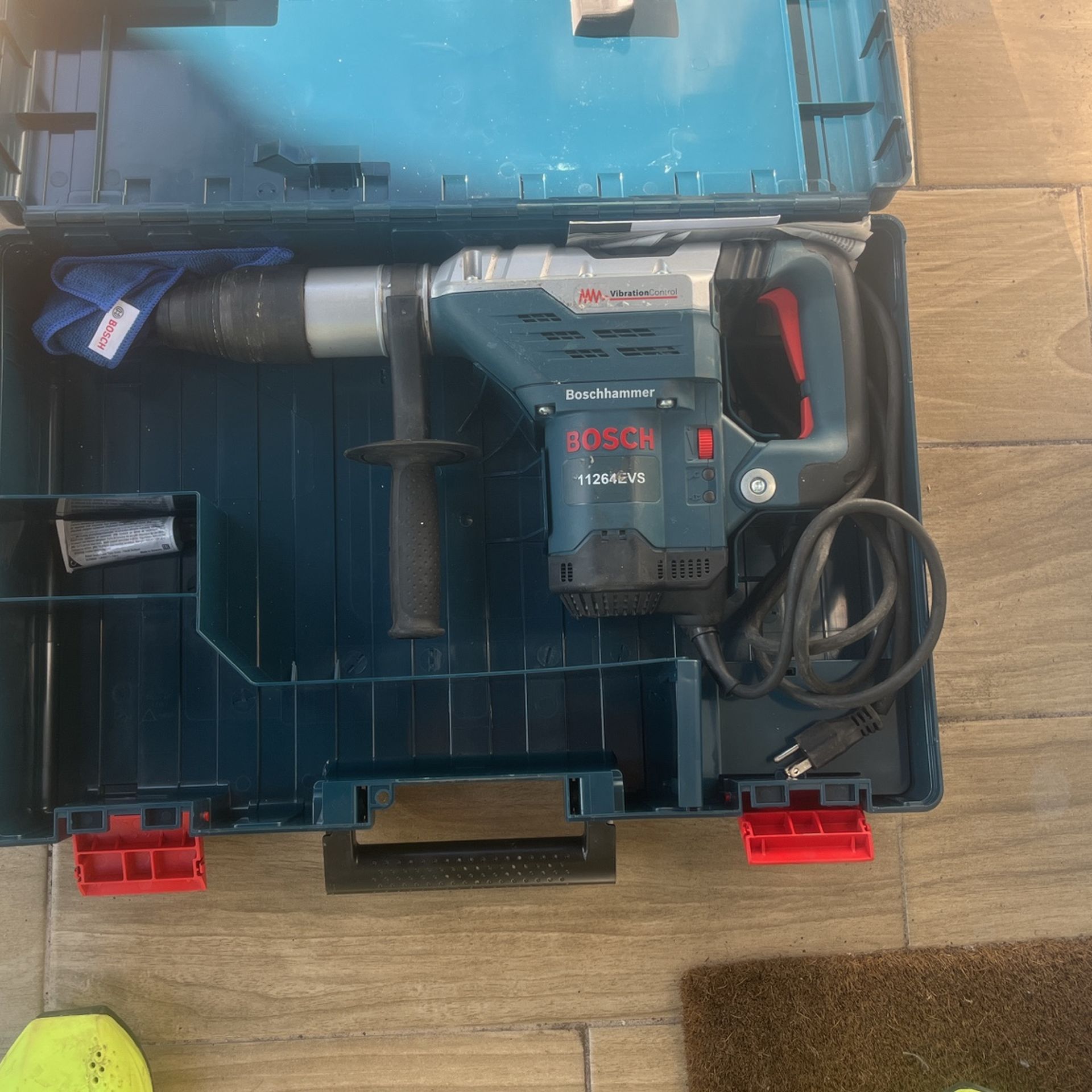 Bosch Hammer