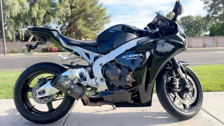 2011 Honda CBR1000RR