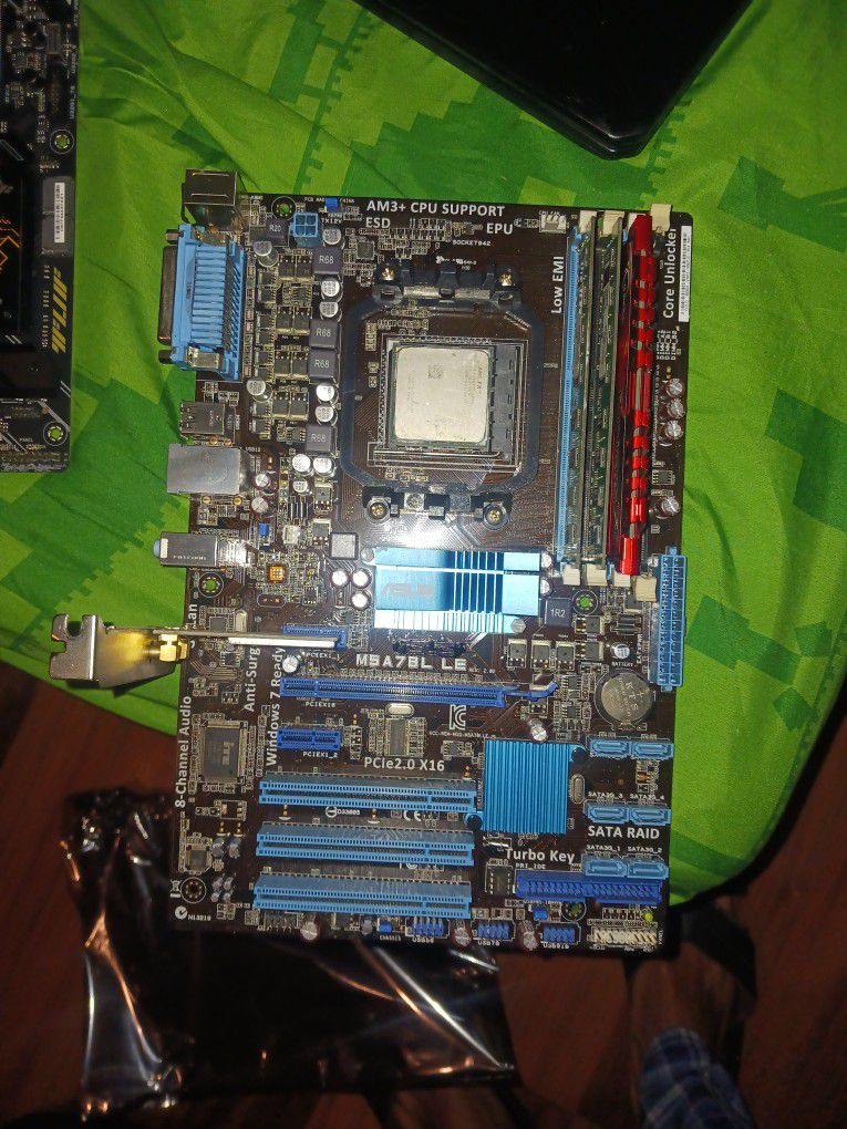 Motherboard Am3+ Memory Ram And Processor 