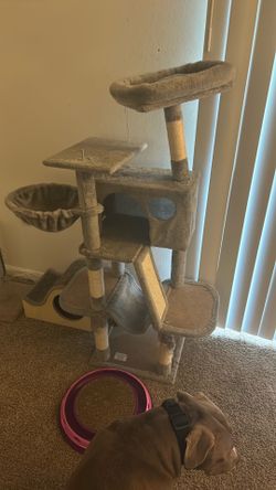 Cat tree