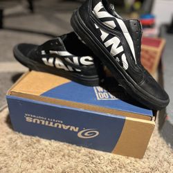 Black Vans – Size 9 