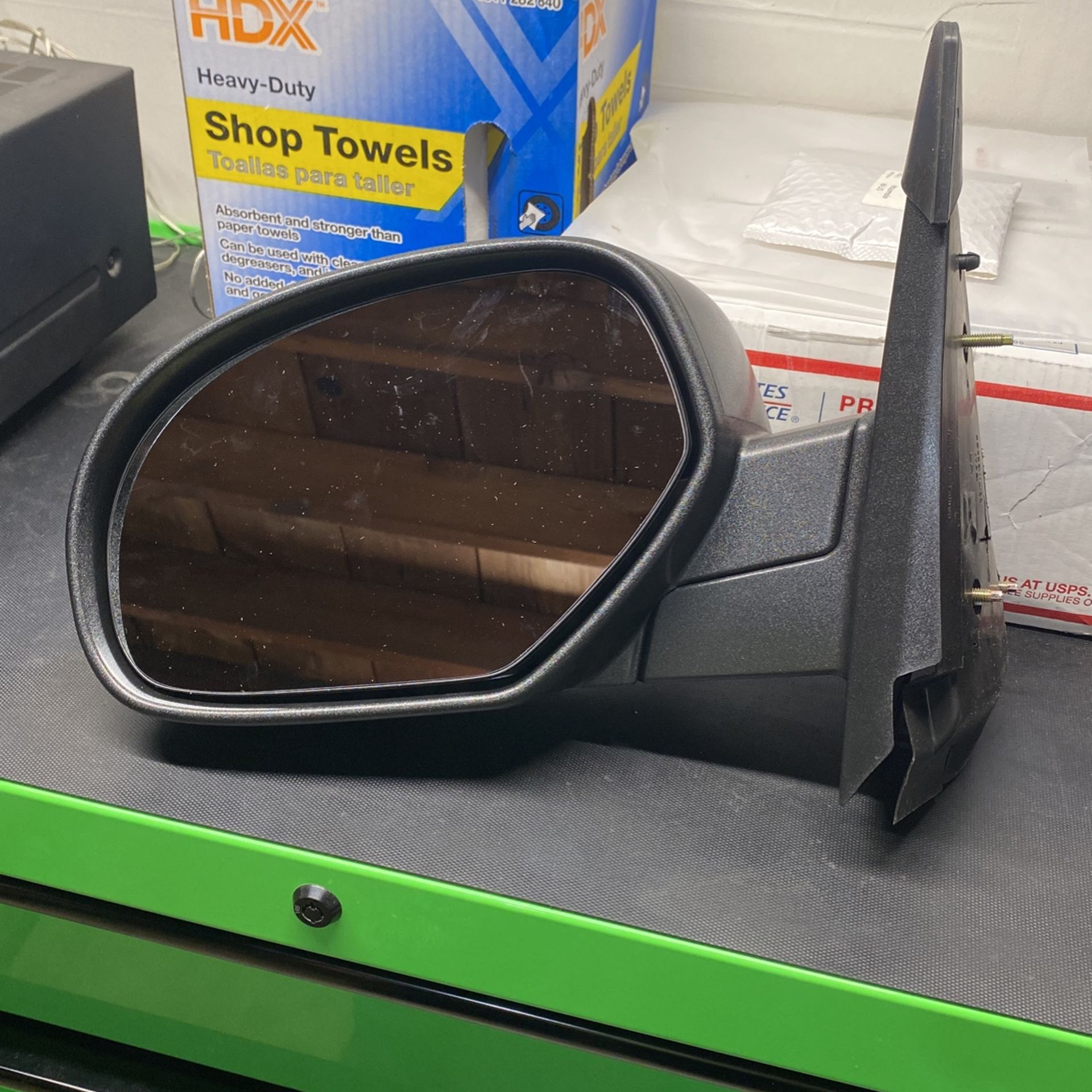 07-13 Silverado Mirror