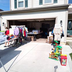 Estate/Yard Sale 