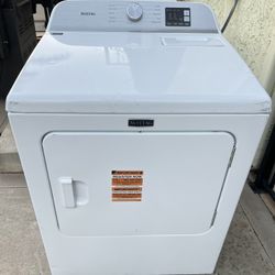 Maytag 7.0 Cu.Ft Electric Dryer with Moisture Sensing