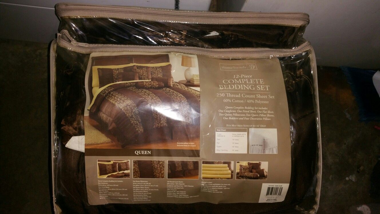 12 piece Queen sized bed set