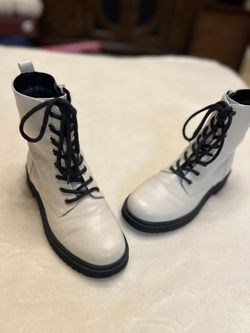 Womens Boots 7 1/2