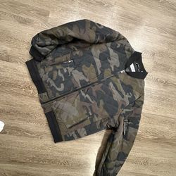 Calvin Klein Sweater