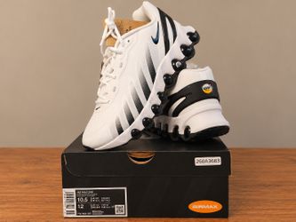 The Nike Air Max Dn8 'White/Black'