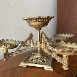 Vintage Victorian Candelabra Stand Cast Iron Swivel Arm Antique Centerpiece Epergne Candle holder 