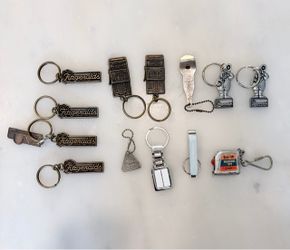 Lot of 14 Vintage Casino Hotel Advertising Keychains Fitzgeralds Reno Nevada