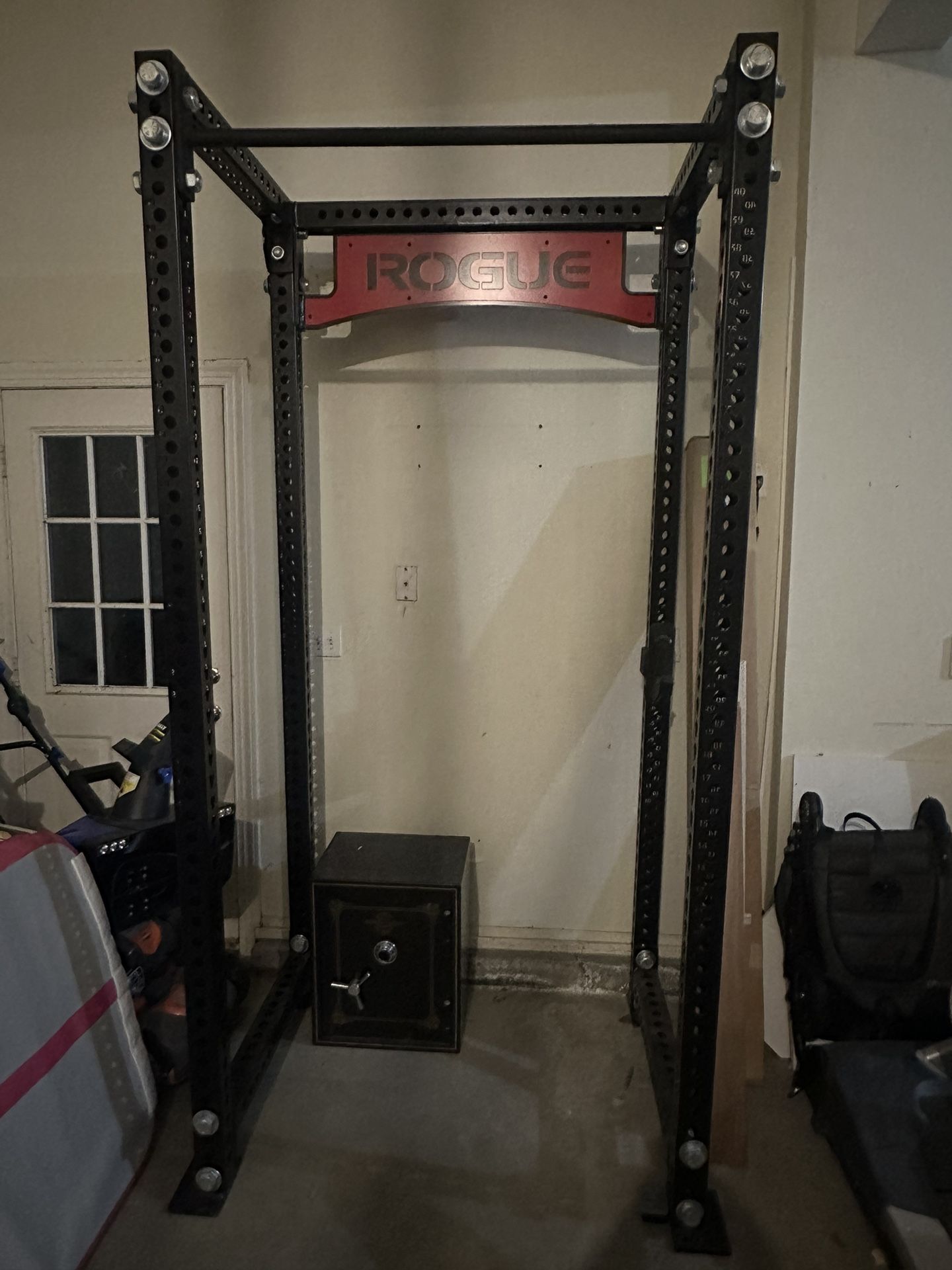 Rouge 100” Monster Rack