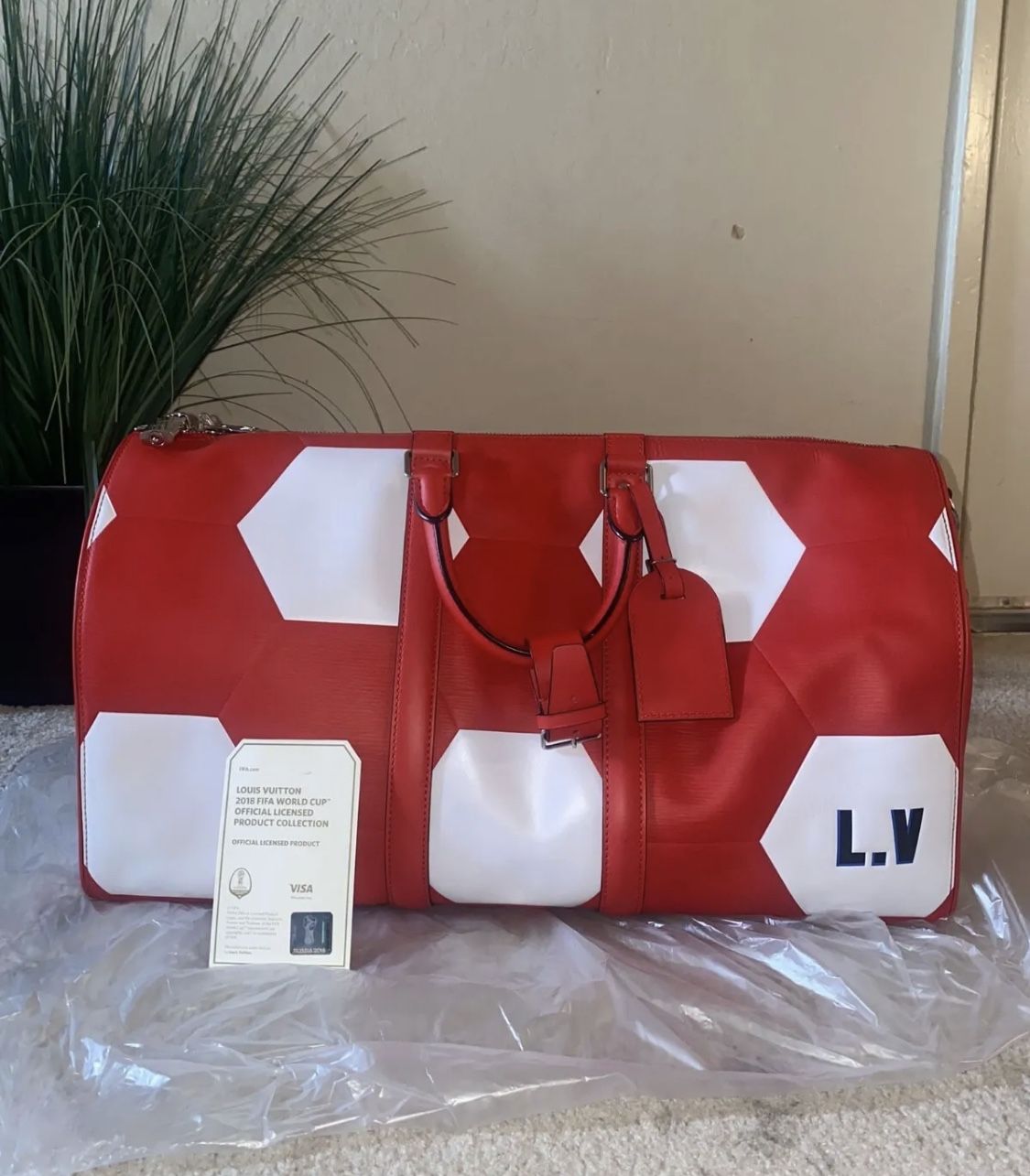 Louis Vuitton X FIFA World Cup Keepall Bandouliere Hexagonal 50 Rouge for  Sale in South San Francisco, CA - OfferUp