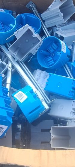 Cajas Para Luz