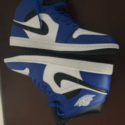 Air Jordan 1 Mid Royal Blue and White