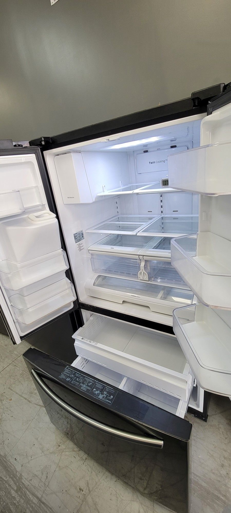 Black-Stainless Smart French Door Cooling And Freezing With Warranty 