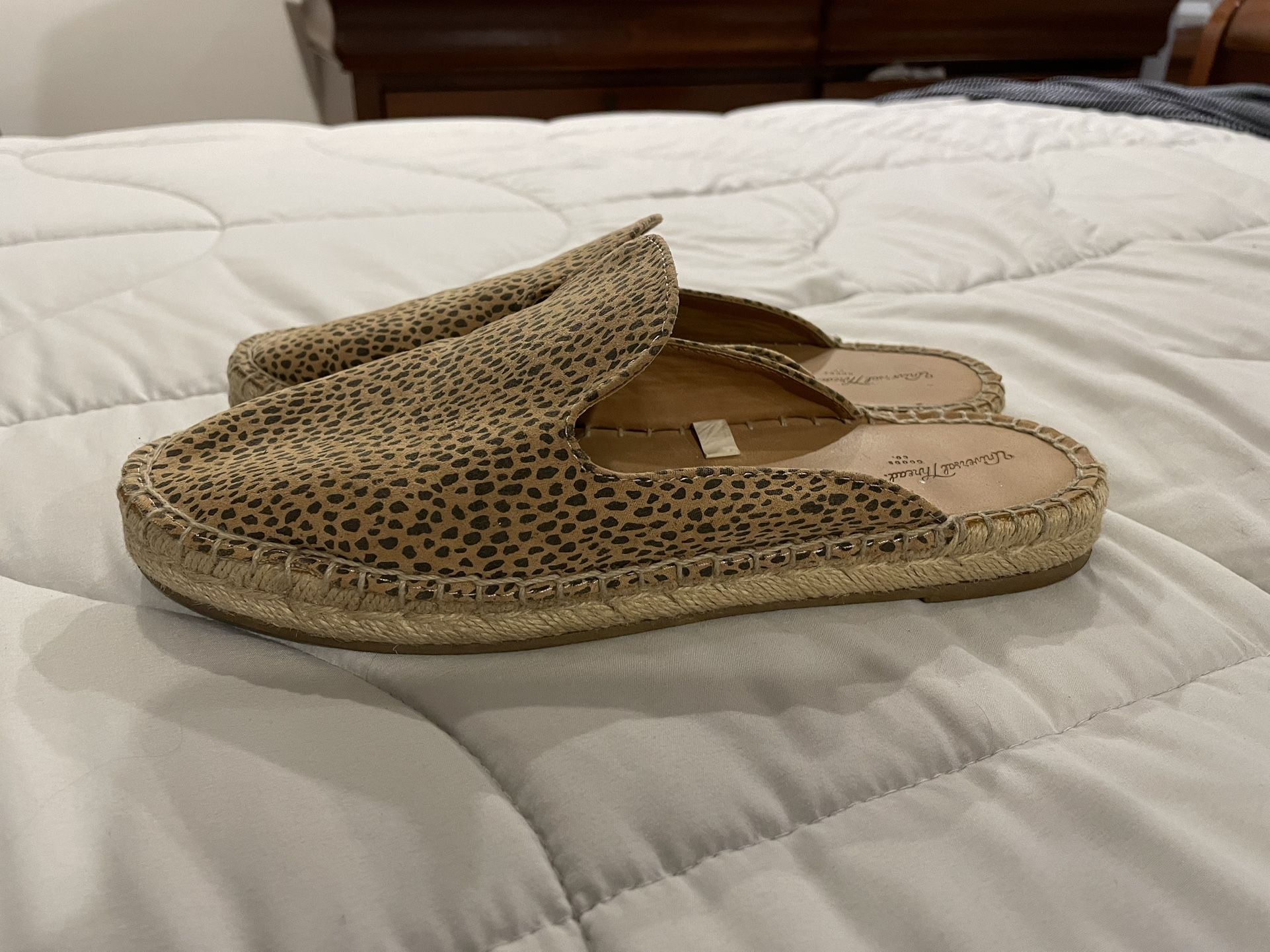 Leopard Print Flats
