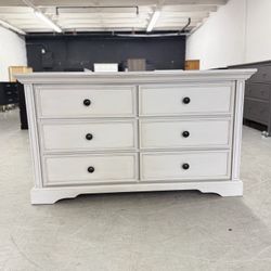 Light Gray 6 Drawer Dresser