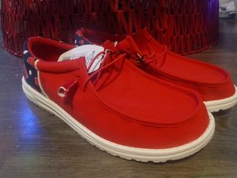New Hey dude Red Solo Cup Size 11