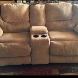 Reclining Couch And Loveseat 