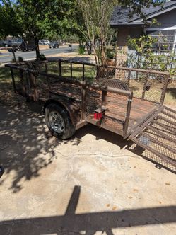 Texas Bragg 5x10 Trailer