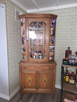 Small Dining Cabinet// China Closet