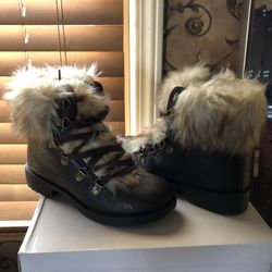 Brand New Never Worn size 7 “Wanted “Fur boots 