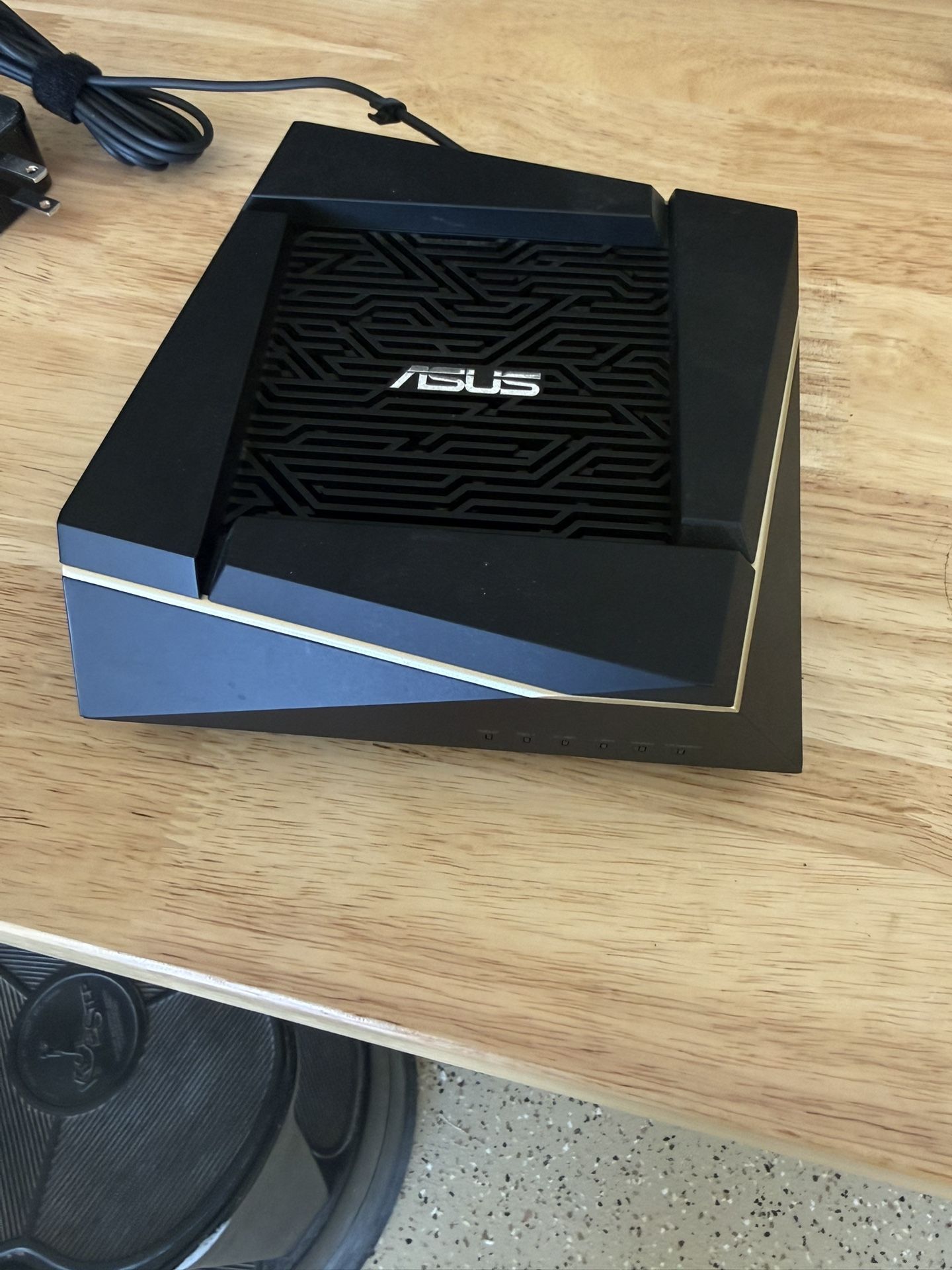 ASUS RT-AX92U AX6100 Tri-Band WiFi 6 Router