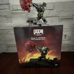 DOOM Eternal Slayer vs. Cacodemon Mini Collectible Figure 