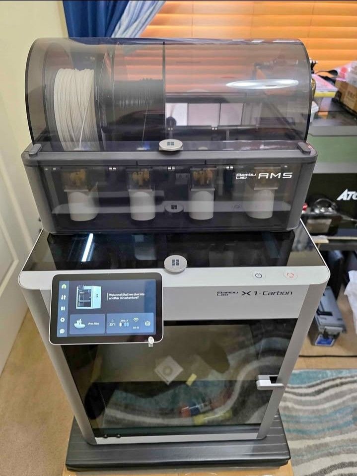Bambu Labs X1-Carbon 3D printer + AMS