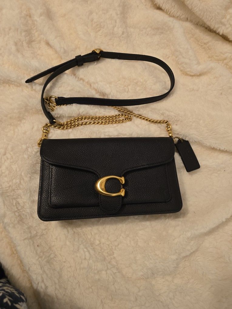 Coach Tabby Chain Clutch Black And Gold