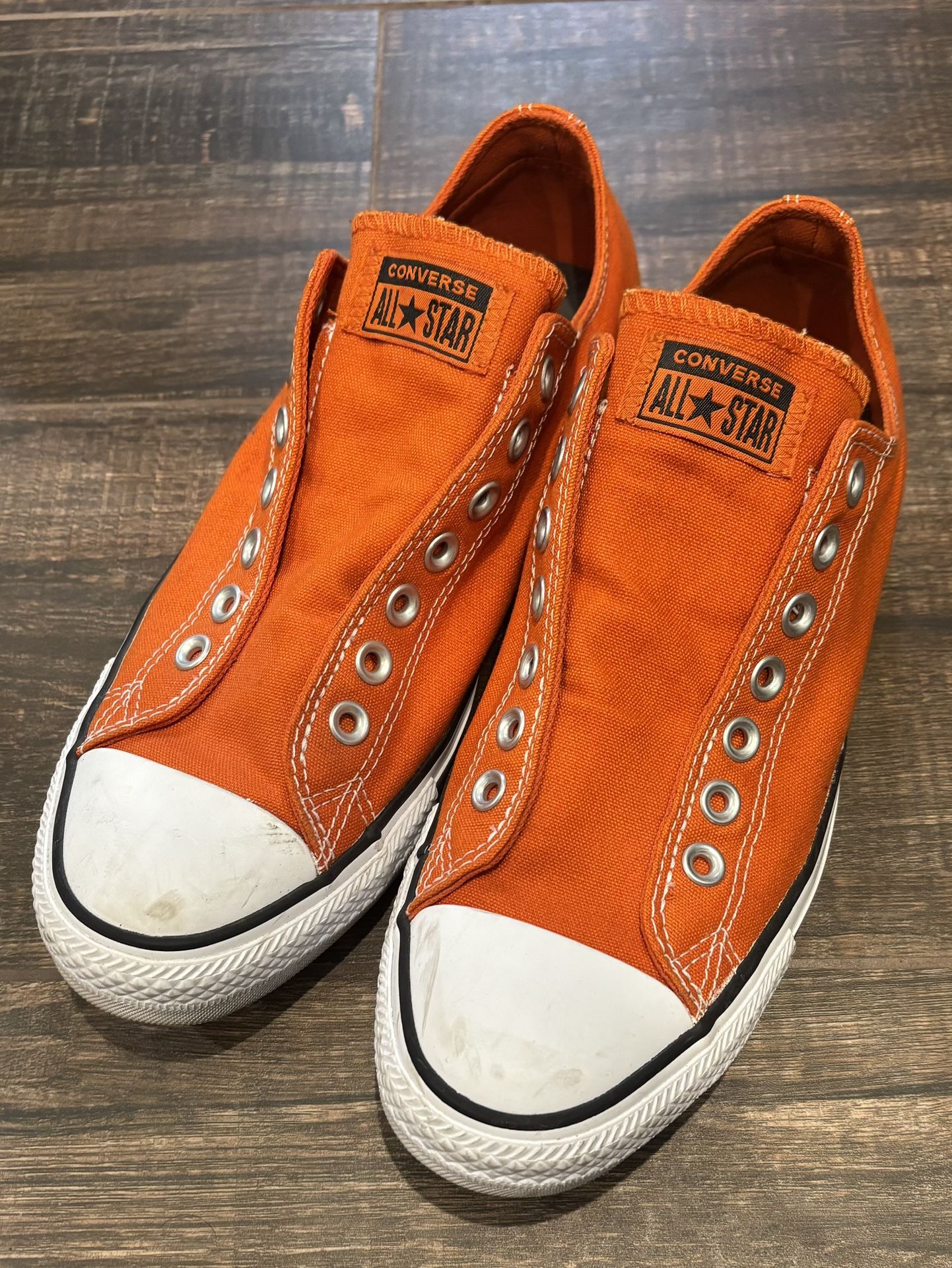 Converse No Lace Shoes Slip On Size 8.5 Orange