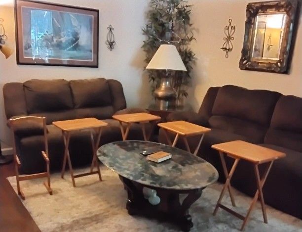 TV Dinner Tables .