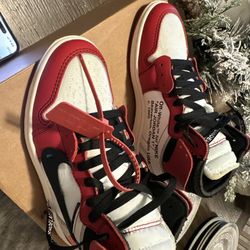 Jordan 1 Chicago Offwhite