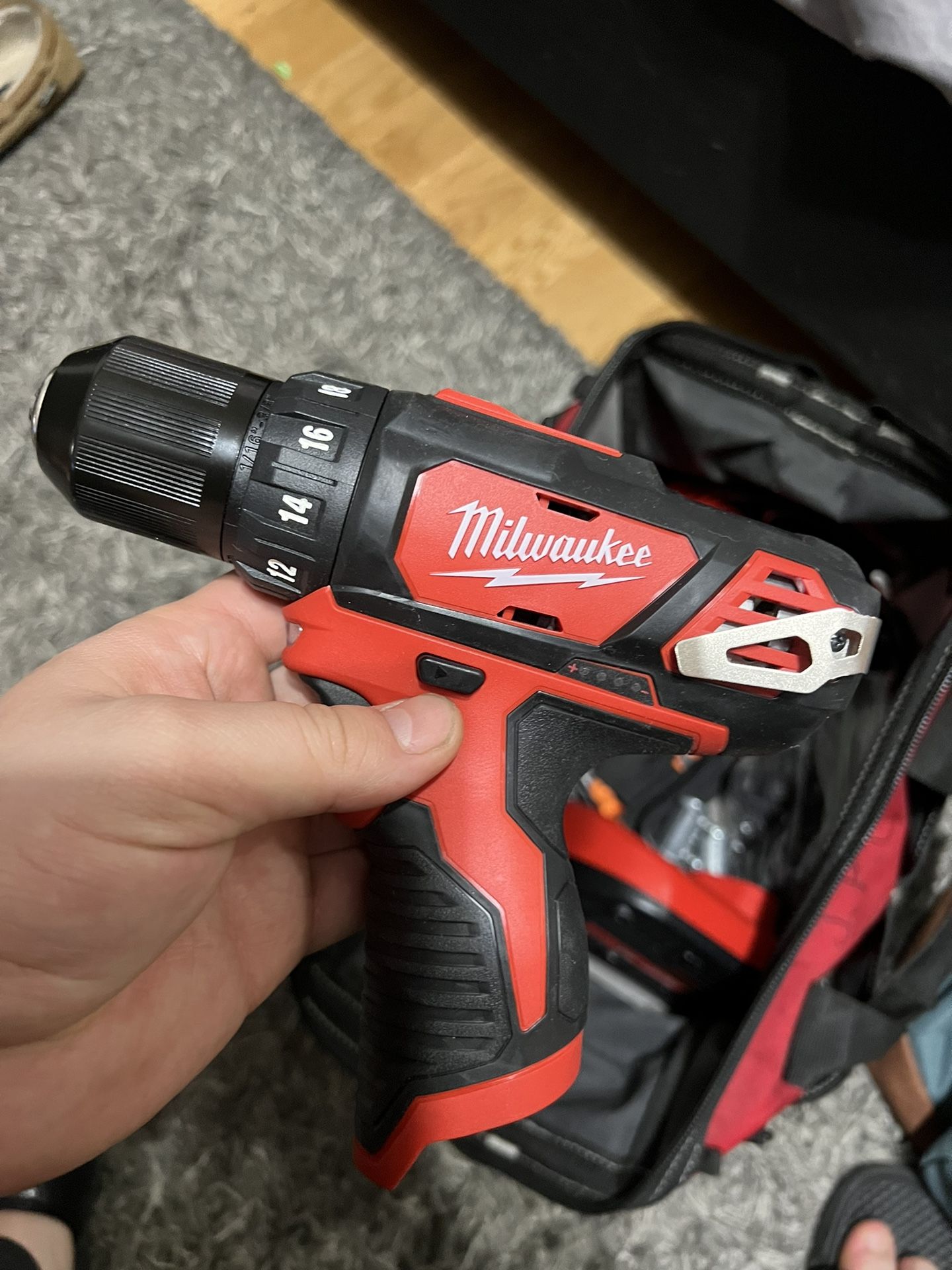 M12 Hammer Drill And Charger