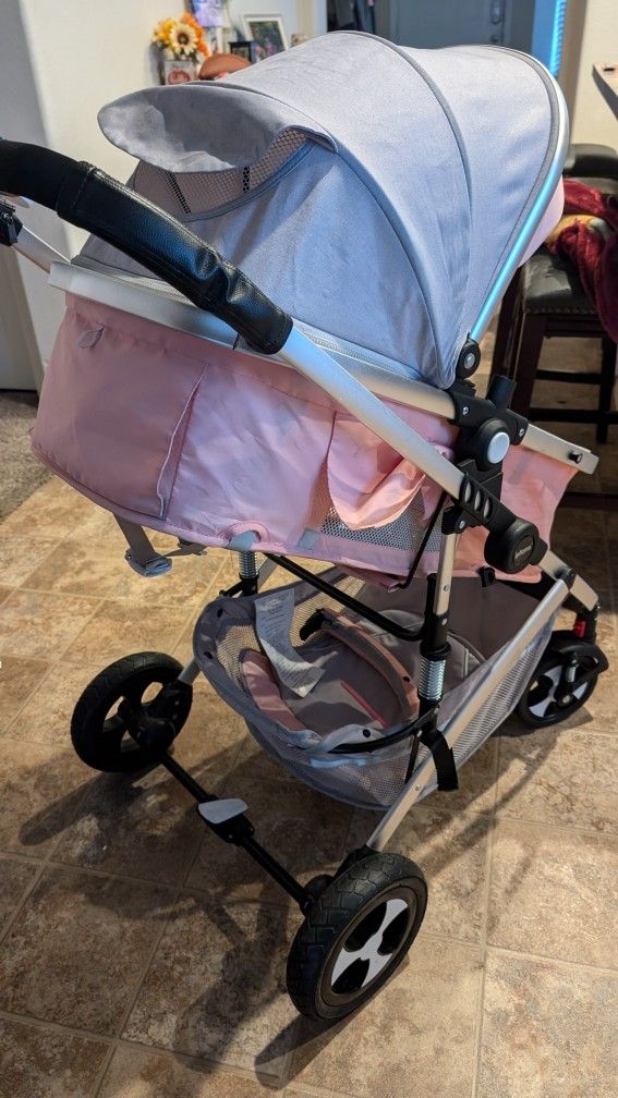 Great Condition Stroller.