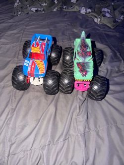 Hot wheels Race Ace, Hot wheels Monster Wrex