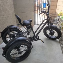 Topteng - 500W 48V Electric Tricycle,
20" Fat Tire Trike, 19Mph, 25 mile
Range, All-Terrain 3-Wheel E-Bike for
Adult -Black