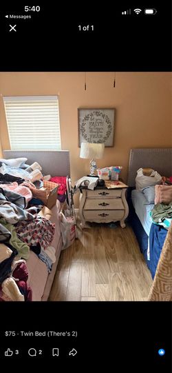 Twin beds with mattress