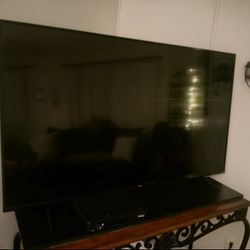 65 Inch Roku TCL  Tv