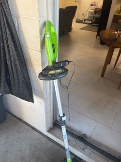 Greenworks Cordless String Trimmer