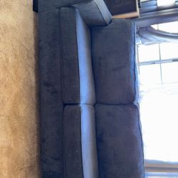 Couch & Loveseat (2 Pieces)