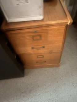 Filing Cabinets 