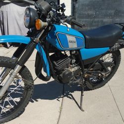 YAMAHA DT 175  1978 