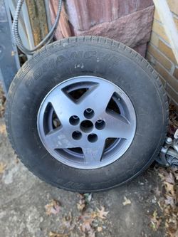 Chevy rim tire