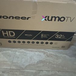 Pioneer Xumo Tv 32”